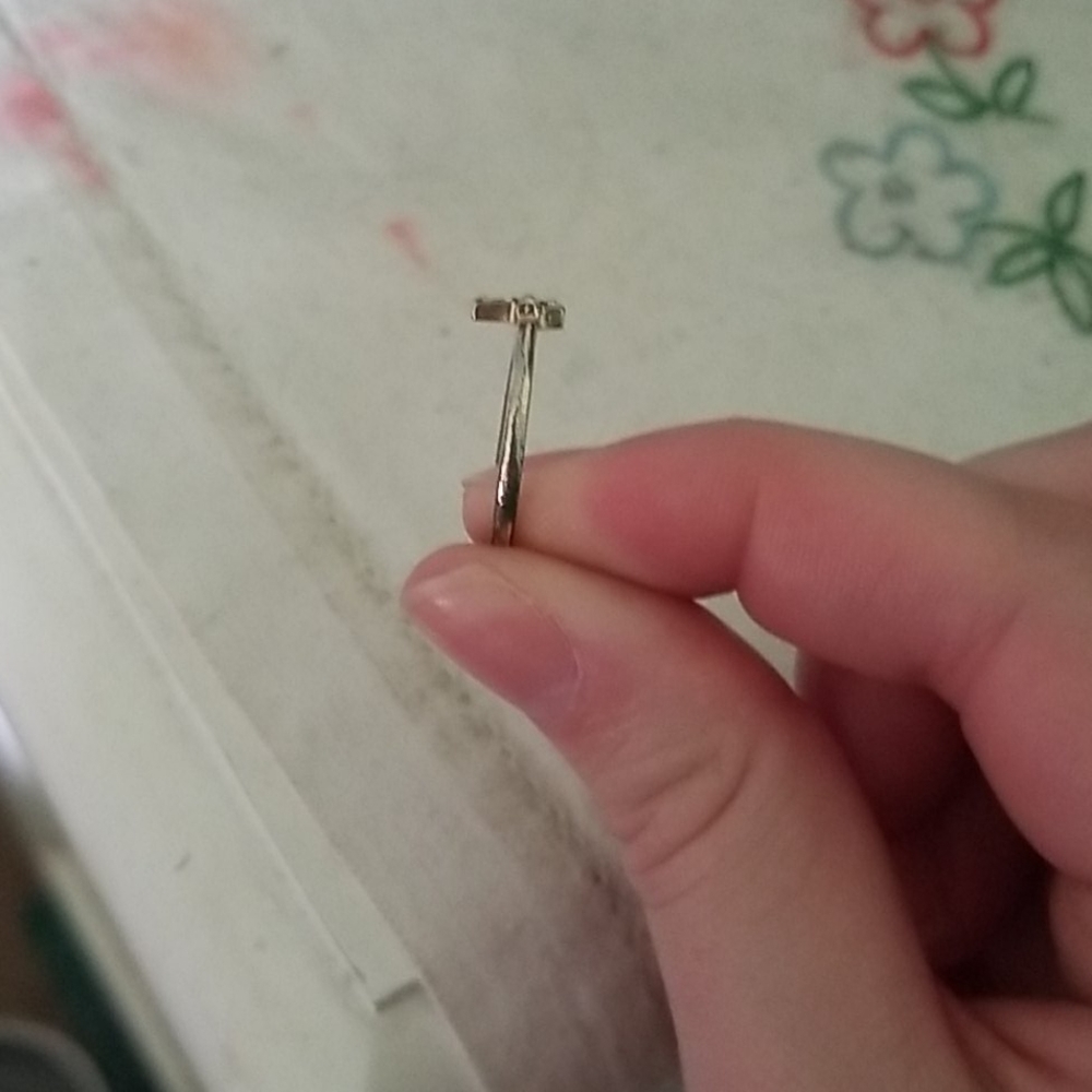 Ring - Picture 2 of 2